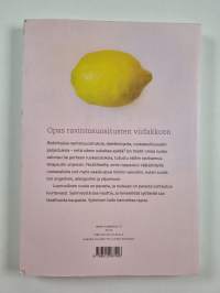 Oikeaa ravintoa minulle : opas ravintosuositusten viidakkoon