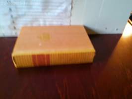 Turms, kuolematon – Hänen mainen elämänsä noin 520-480 e.Kr. kymmenenä kirjana