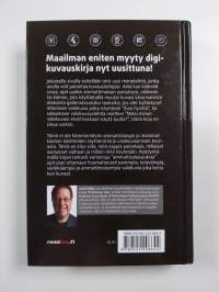 Uusi digikuvauskirja : ammattilaisten salaisuudet helppoina vaiheittaisina ohjeina!