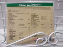 2 x cd Sadoin Sähkökitaroin Extra Osa 2