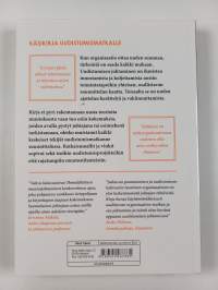 Johtaja muutoksen ytimessä