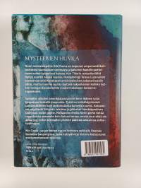 Mysteerien huvila
