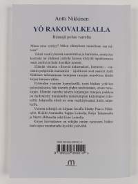 Yö rakovalkealla