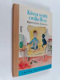 Kissa soitti ovikelloa