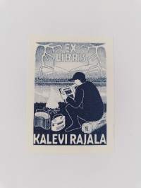 Karjala : koko tarina (signeerattu, tekijän omiste)