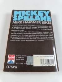 Mike Hammer iskee