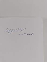 Illico perfectum : viestikoulun kuusi vuosikymmentä 1941-2002 (signeerattu)