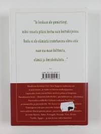 Mustaa kahvia, keksinmuruja
