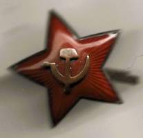 Neuvostoliitto WWII  iso punatähti 30 mm  - kokardi