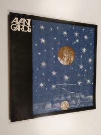 Avant Garde Issue 9