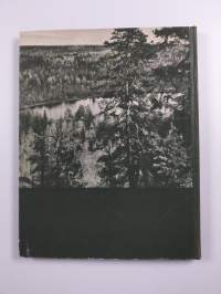 Itärajan kuvia