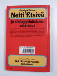 Neiti Etsivä ja sisäoppilaitoksen salaisuus