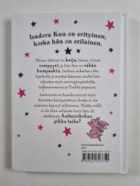 Isadora Kuu menee huvipuistoon