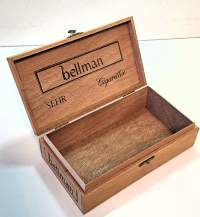 bellman Cigarillos  - sikarilaatikko puuta  18x10x5 cm