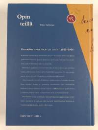 Opin teillä : Riihimäen oppikoulut ja lukiot 1905-2005