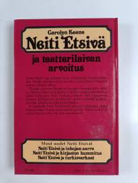 Neiti Etsivä ja teatterilaivan arvoitus