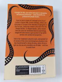 The people hacker : confessions of a burglar for hire