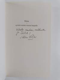 Riina : syvistä vesistä vuoren huipulle (signeerattu, tekijän omiste)