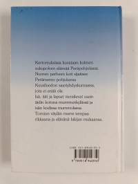 Kotona ja mummunkylässä