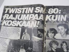 Suosikki 1980 nr 4, Teddy Guitar, Matchbox, Crazy Cavan, Esa Niemelä, Boppers, Twist SM 1980, Elvis muistelmia, Maailman nuorisoliikkeet osa 2, Nyrok City, ym.