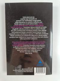 Kiveen hakattu? : pyhät tekstit ja perinteet muutoksessa