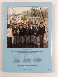 Rolling home : sea shanties = merimiesten työlauluja = sjömännens arbetssånger