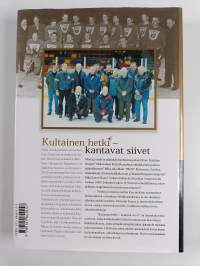 Kultainen hetki : kantavat siivet (signeerattu)