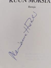 Kuun morsian : Runoja (signeerattu)