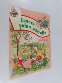 Luontopolun varrella