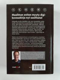 Uusi digikuvauskirja : ammattilaisten salaisuudet helppoina vaiheittaisina ohjeina!