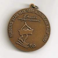 Tammisaari Kuninkaan kaupunki 400 v 1996  mitali  45 mm