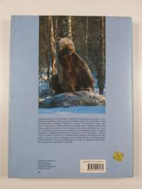 Ruskeakarhu : (Ursus arctos arctos L)