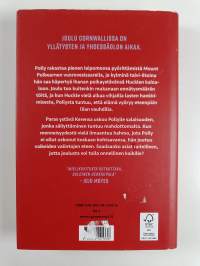 Jouluvaloja ja takkatulen rätinää