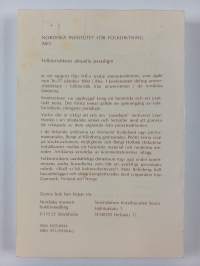 Folkloristikens aktuella paradigm