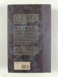 Tummien perhosten koti