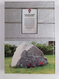 Iloitsemme isänmaasta : sodat vihantilaisten kokemana 1918, 1939-1940, 1941-1945 : Vihannin sotaveteraanimatrikkeli