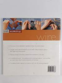 Wire : the art of decorating with wire in 25 beautiful projects