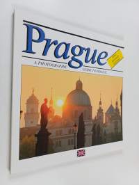Prague : A Photographic Guide to Prague