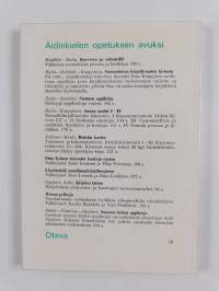 Aihe jokaiselle : 4500 aineenaihetta