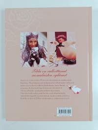 Tone Finnanger -paketti (3 kirjaa) : Tildan talossa ; Satumainen talvi ; Tildan kevät