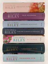 Lucinda Riley -paketti (7 kirjaa) : Perhosten huone ; Valo ikkunassa ; Auroran salaisuus ; Kuolema sisäoppilaitoksessa ; Oliivipuu ; Vaarallinen kirje ; Italialai...