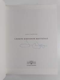 Laukon kartanon keittiössä (signeerattu)