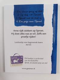 Sproet, de stoutste pony van stal + 4 gebonden boekjes van 32 blz. en een informatief boekje van 16 blz