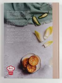 Kokkien kotiruokaa : Henksusafkaa ja illallismenuja