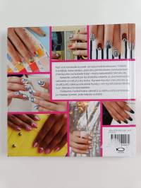 Kynnet kuin karkit : yli 50 kekseliästä koristeluideaa