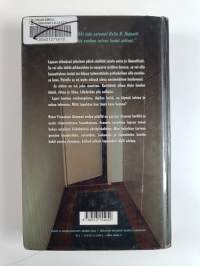 Tumman veden päällä