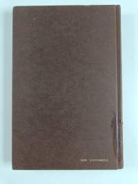 Geometry and convexity : a study in mathematical methods