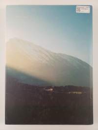 Kjell Steinsvik - 18/12 1903-12/2 1977 : marmormannen