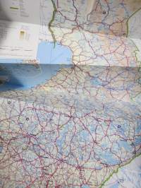 Suomi - Finland - Luonnonkulkijan maantiekartta - WWF / Scan-Auto 1988