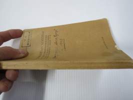 Aakkosellinen luettelo Rautatieliikennepaikoista 1942 sekä nimi- ja muista lyhennyksistä, valtionrautateiden jaosta y.m. -erinomainen apu esim. vanhojen...